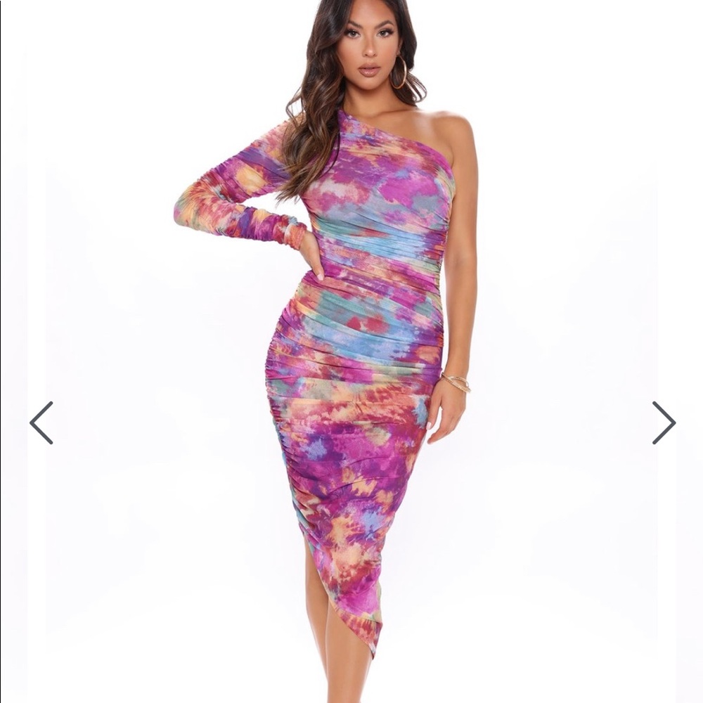 Purple ruched midi dress